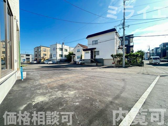 【新築戸建】札幌市白石区北郷3条2丁目4棟の駐車場|駐車2～3台可