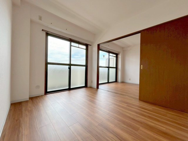 ミレニアムの居間・リビング