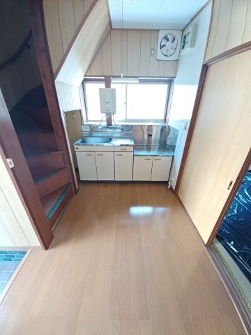 ハイツ鈴木のキッチン|キッチンでお料理をお楽しみください