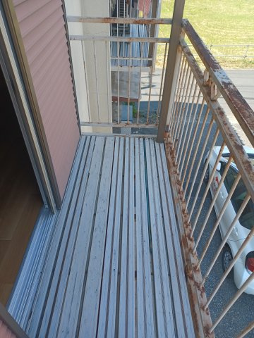 ハイツ鈴木のバルコニー|広々としたバルコニーです