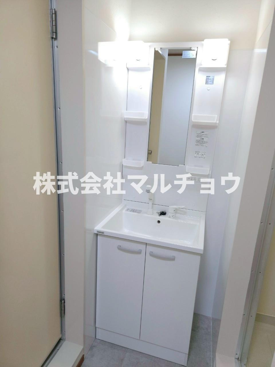 サンライズ上万呂の洗面所|スペースが確保できる洗面所です