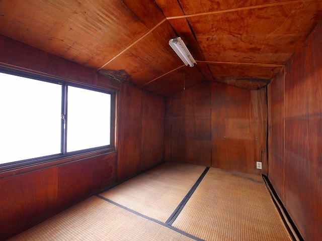 材木町テナントの内装