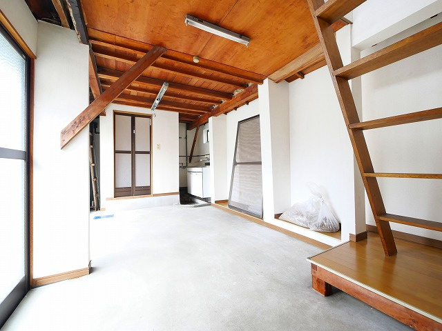 材木町テナントの内装