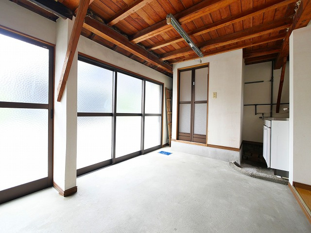 材木町テナントの内装