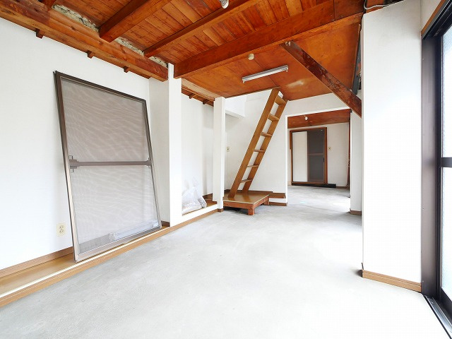 材木町テナントの内装