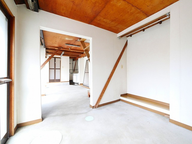 材木町テナントの内装