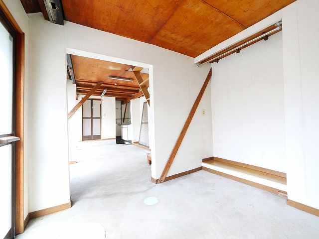 材木町テナントの内装