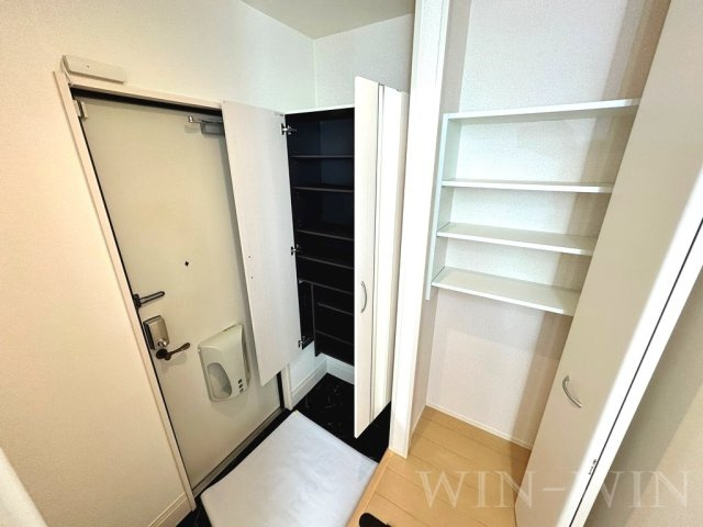 ル・レクチェAの玄関