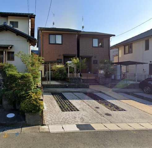 ル・レクチェAの駐車場