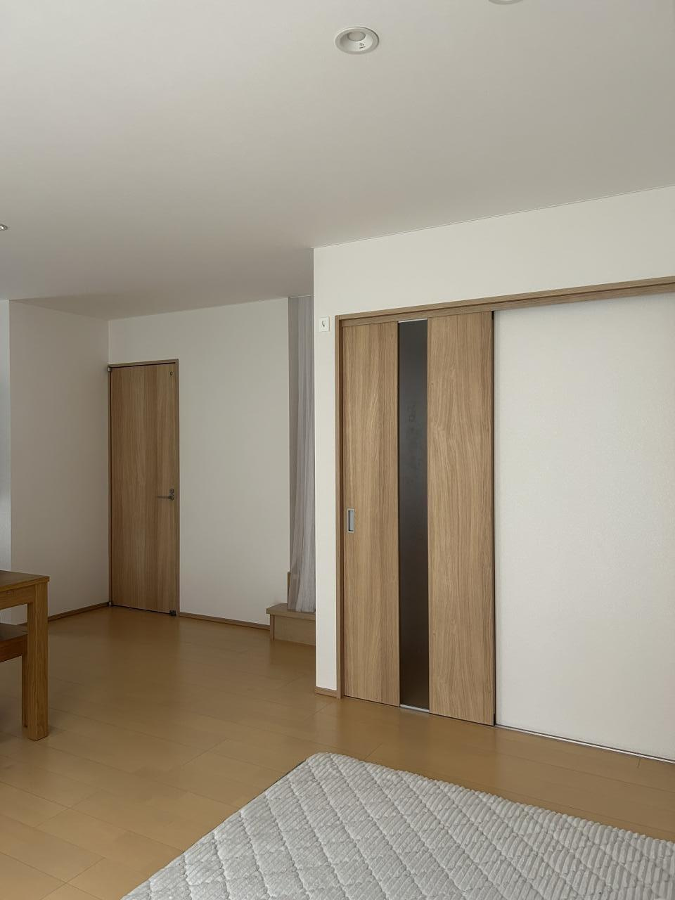 【No.7390】徳尾中古住宅/3LDK/築7年/太陽光発電システム＆蓄電池設置の居間・リビング