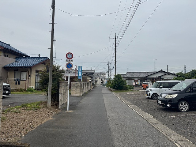 【前面道路含む現地写真】 | 太田市鳥山下町　売土地