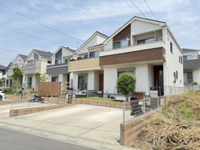 【前面道路含む現地写真】 | 成約済み（未公開物件）西大宮２丁目築浅中古戸建て♪