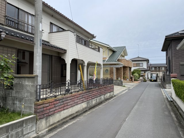 【前面道路含む現地写真】 | 熊谷市広瀬　中古戸建
