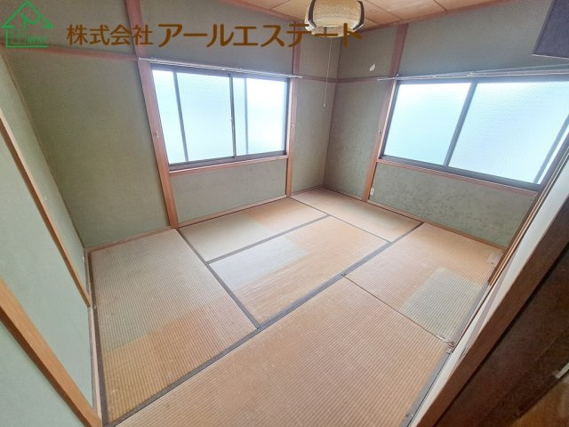 姫路市香寺町岩部　JR播但線「香呂駅」徒歩10分の和室