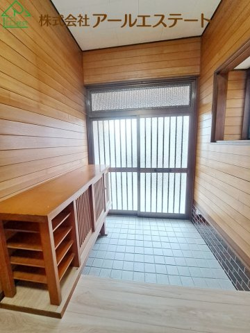 姫路市香寺町岩部　JR播但線「香呂駅」徒歩10分の玄関