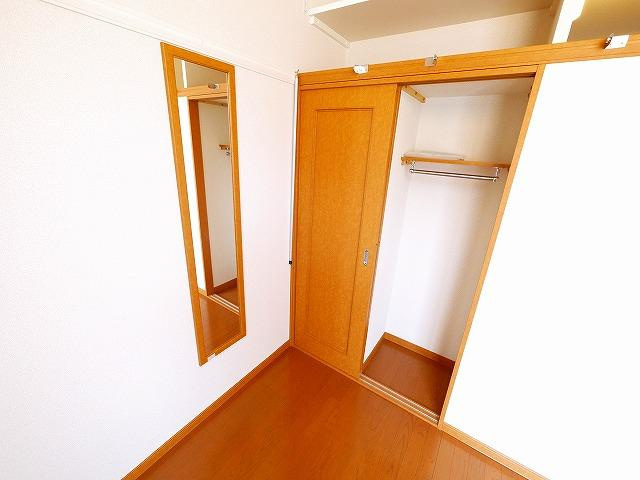 レオパレスＡｄｖａｎｃｅ富雄の収納|小物を収納するのに便利です