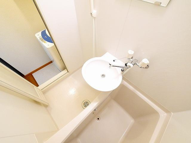 レオパレスＡｄｖａｎｃｅ富雄の設備|日々の暮らしに欠かせないお風呂です