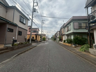 【前面道路含む現地写真】