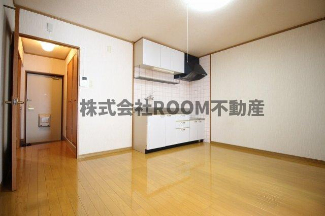 西村コーポレーションⅡの居間・リビング