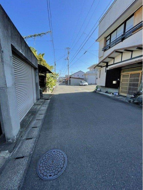 泉池町　売土地の前面道路含む現地写真|前面道路含む現地写真