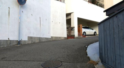 【前面道路含む現地写真】 | 西舞子８丁目　中古戸建　収益