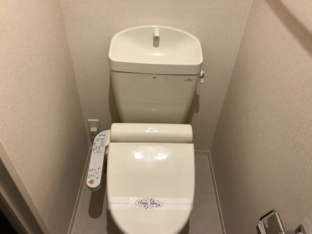 メゾン・カナールのトイレ