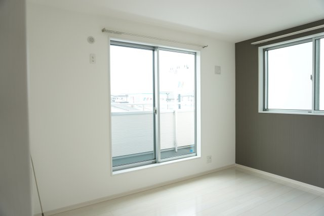 草加市西町 中古戸建の洋室|7帖