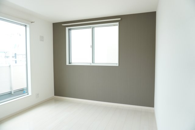 草加市西町 中古戸建の洋室