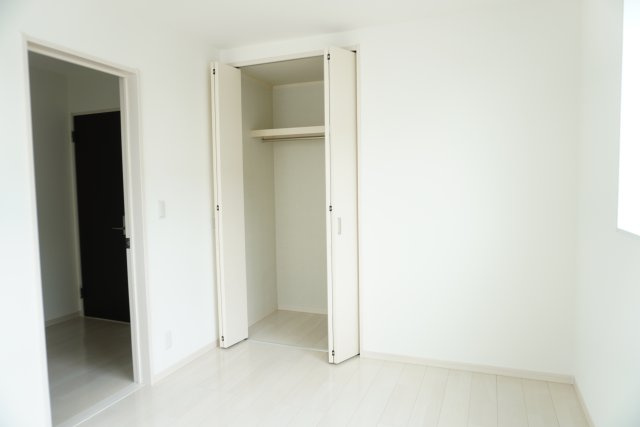 草加市西町 中古戸建の収納