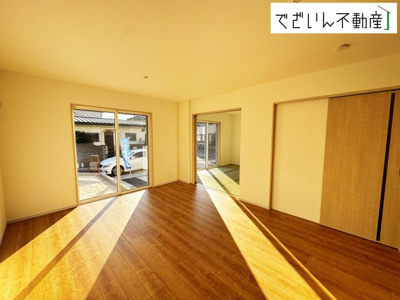 【居間・リビング】 | いろどりアイタウン加須市久下2丁目　新築住宅 | ≪3号棟≫
現地(2025年11月撮影)