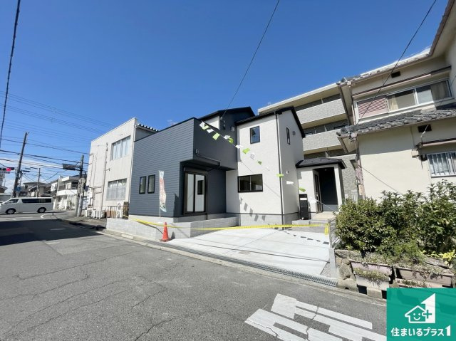 現地説明会開催　近江八幡市堀上町　第24-1期　新築一戸建ての外観|安心の10年保証！外観を美しく保ち、雨水で汚れを落とします！気になることがありましたら、お気軽にお問い合わせください！