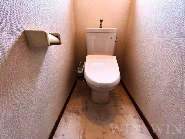 iホームTOWN 四番館のトイレ|イメージ（同建物内・同間取りの写真）