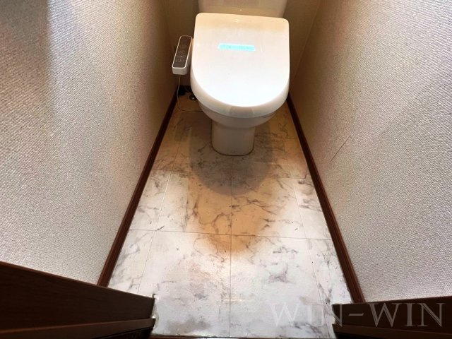 iホームTOWN 四番館のトイレ|イメージ（同建物内・同間取りの写真）