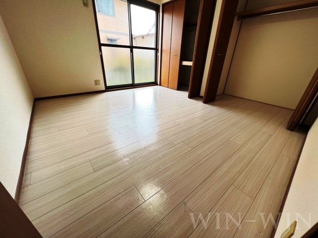 iホームTOWN 四番館の寝室|イメージ（同建物内・同間取りの写真）