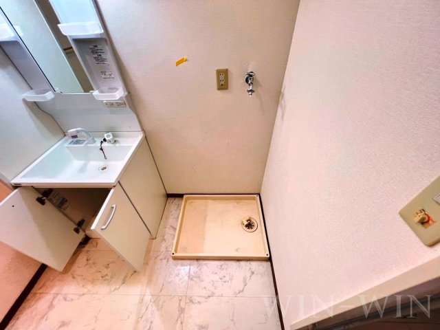 iホームTOWN 四番館の洗面所|イメージ（同建物内・同間取りの写真）