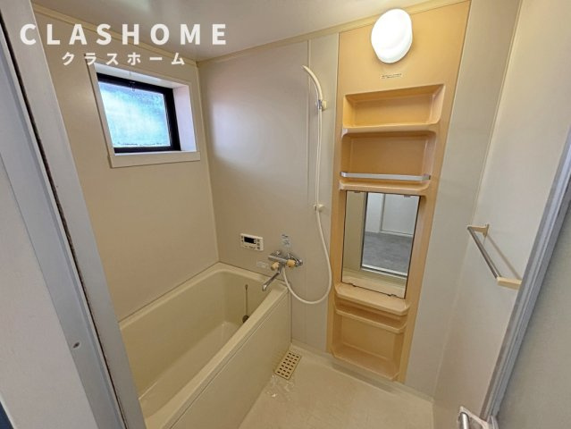 メゾンエルフ　Ａ棟　　刈谷市近郊の賃貸はクラスホームの浴室