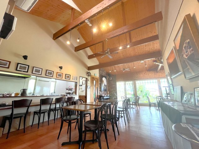 横手台店舗の内装