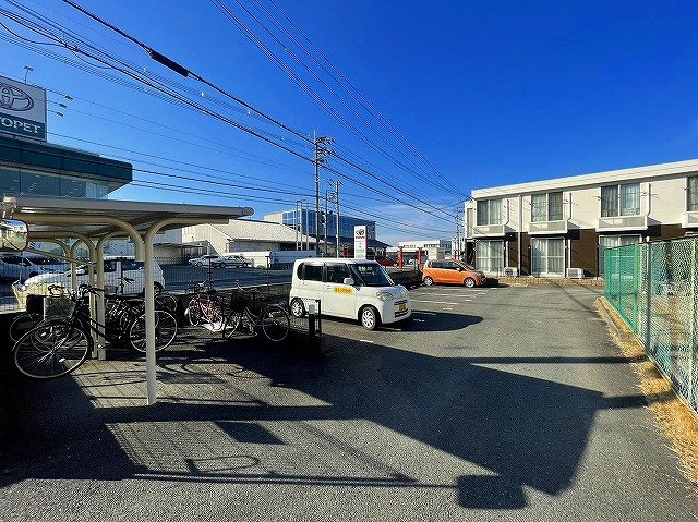 レオパレス和（南京終町）の駐車場|駐車場です