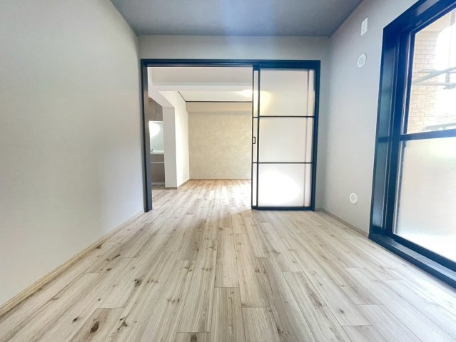 【価格改定】ルシエル向日町駅前の洋室|洋室（約5.1帖）
寝室としてご使用いただけます！