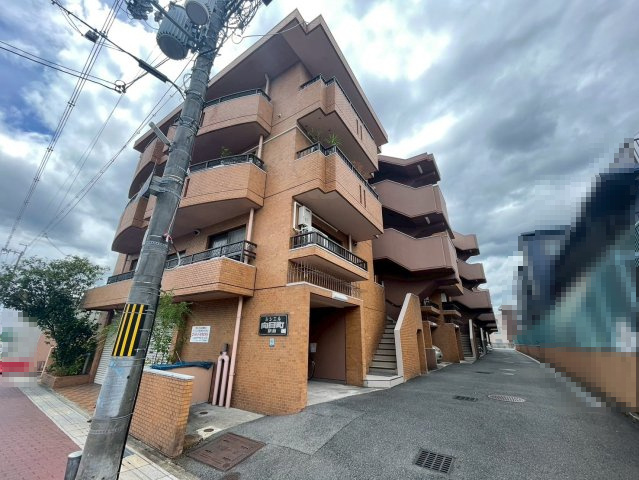 【価格改定】ルシエル向日町駅前の外観|JR「向日町」駅徒歩約５分・阪急「東向日」駅徒歩約11分の2WAYアクセス！