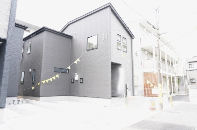 草加市谷塚1丁目 新築分譲住宅の外観