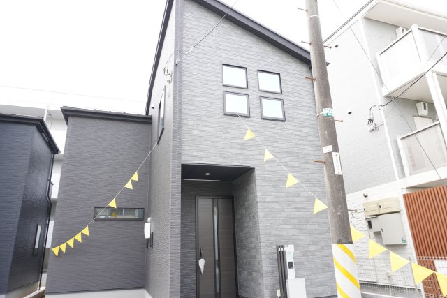 草加市谷塚1丁目 新築分譲住宅の外観