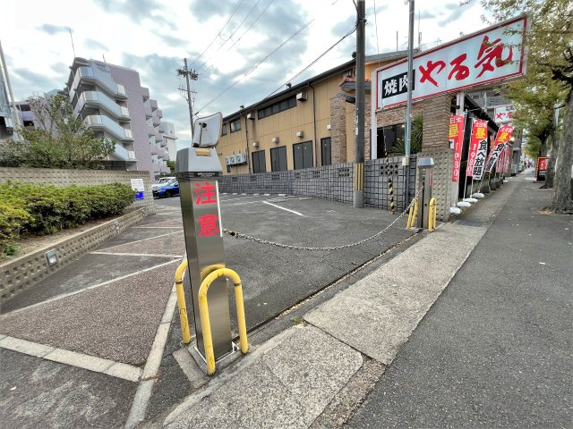 ◆２０２５年２月リフォーム完了◆南向き専用庭付◆「椥辻」駅まで徒歩１分◆プレセランス山科の駐車場|駐車場