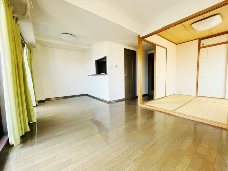 Ｊ’シティ南大塚の居間・リビング