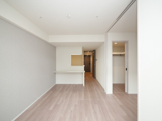 コンフォリア新大阪宮原Qの居間・リビング