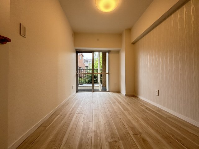 梅島ハイツの洋室