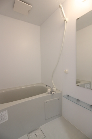 坂上コーポラスの浴室