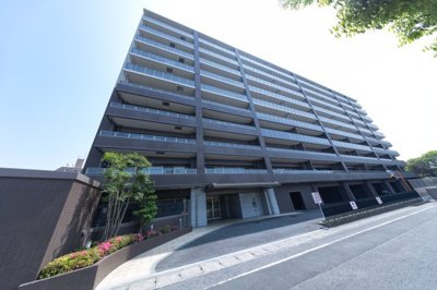 【外観】 | 鈴鹿市桜島町4丁目《ポレスターブロードシティ桜島》