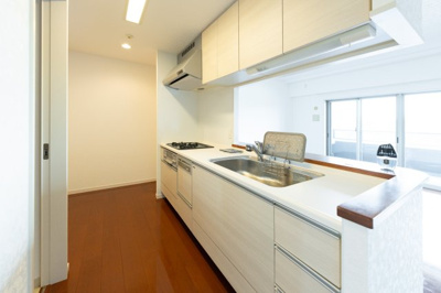 【キッチン】 | 鈴鹿市桜島町4丁目《ポレスターブロードシティ桜島》
