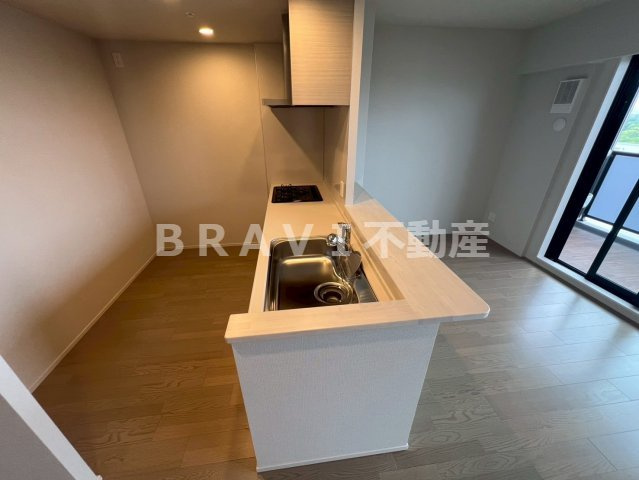 ガーデンシティ新金岡　BRAVI不動産のキッチン|【ガーデンシティ新金岡】キッチンでお料理をお楽しみください